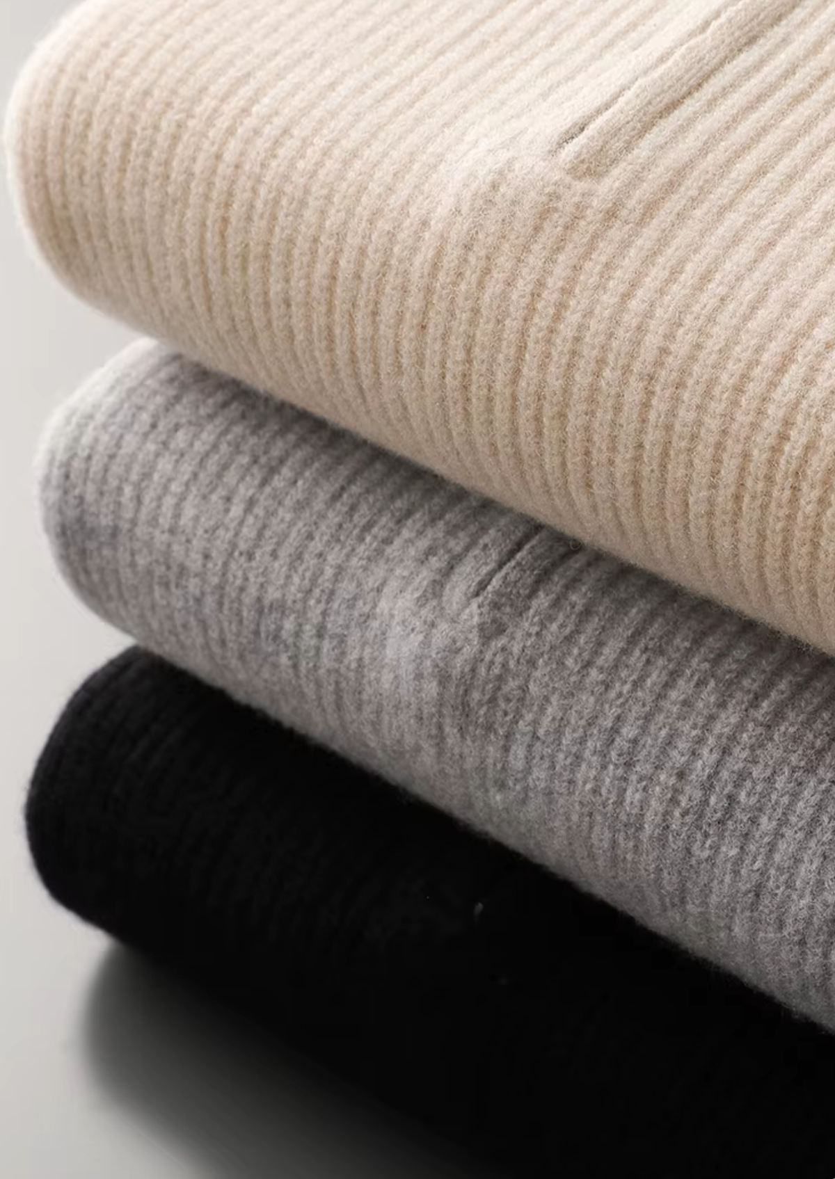 Pure Extra-Fine Merino Wool Half Zipper Hoodie | Auremmont