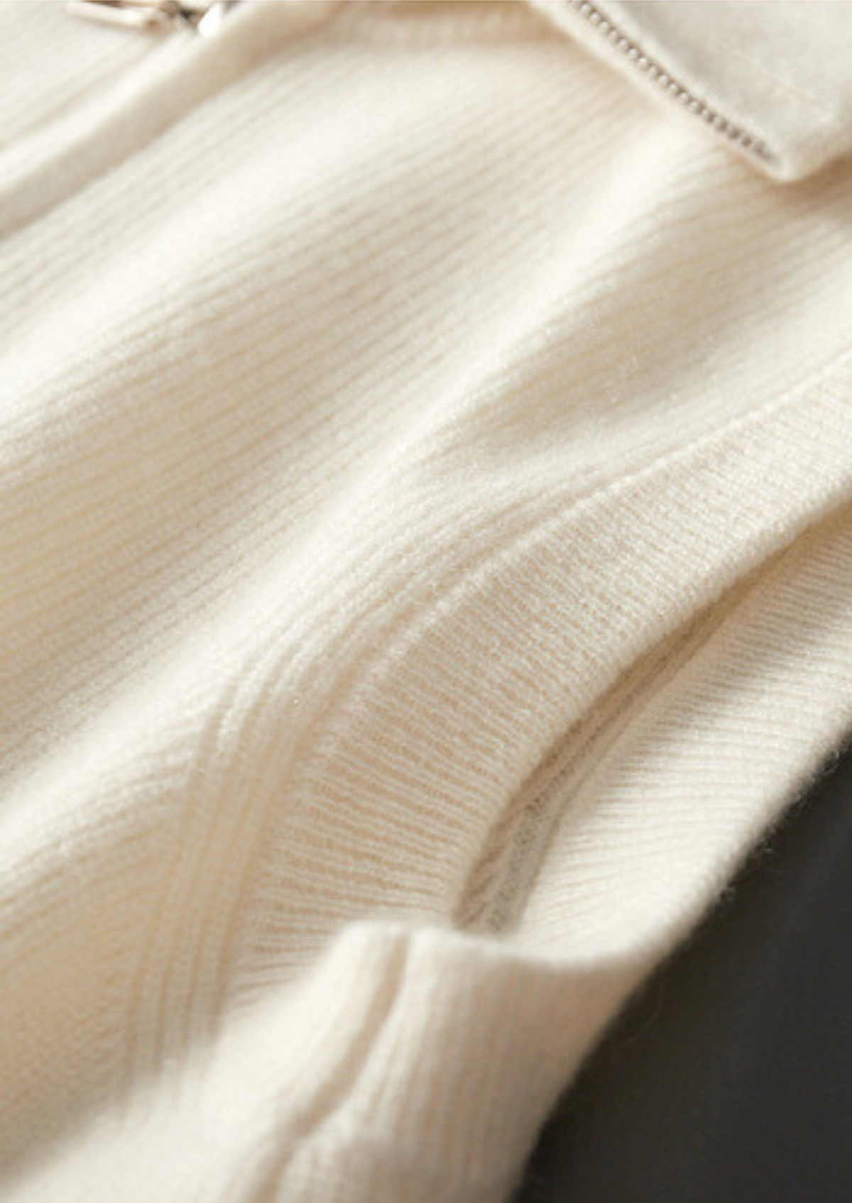 Pure Cashmere Ivory Body Warmer Vest | Auremmont