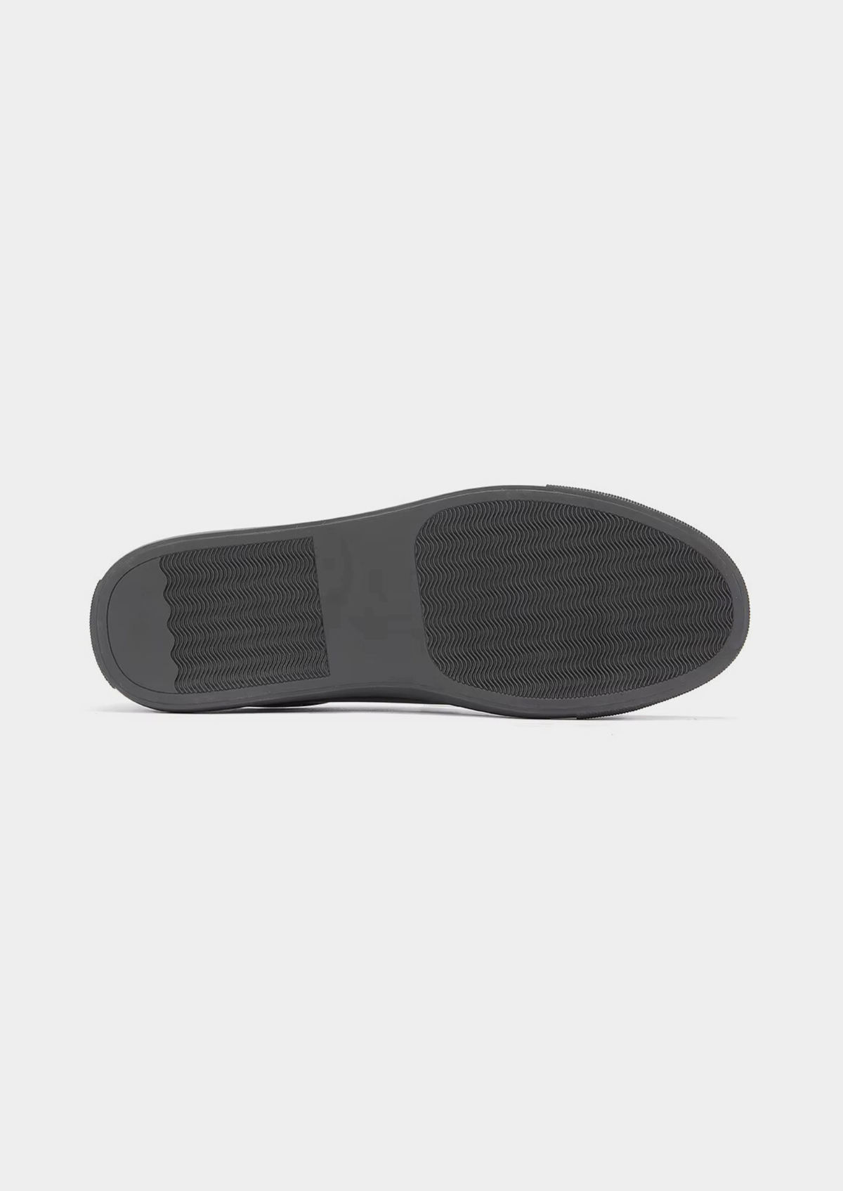Black Essential Leather Sneaker | Auremmont