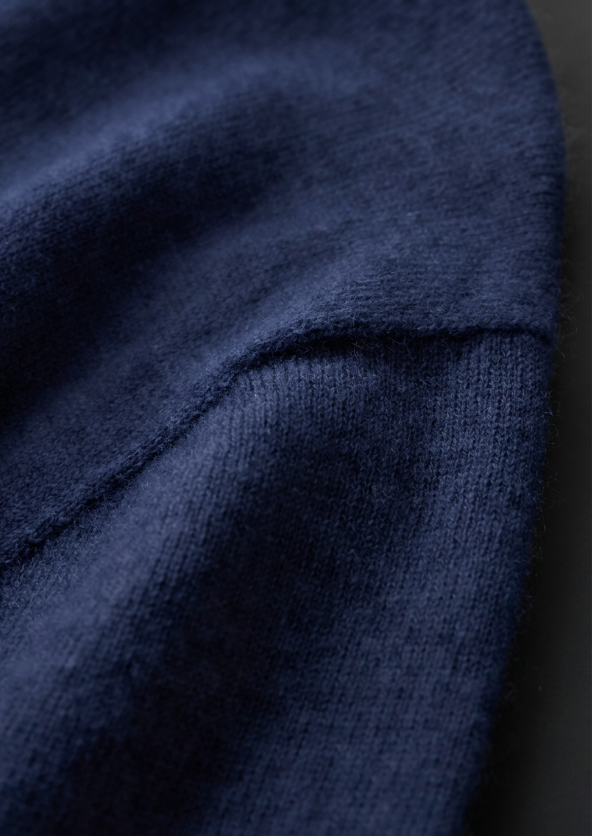 Premium Cashmere Classic Crewneck T-Shirt - Navy Blue | Auremmont