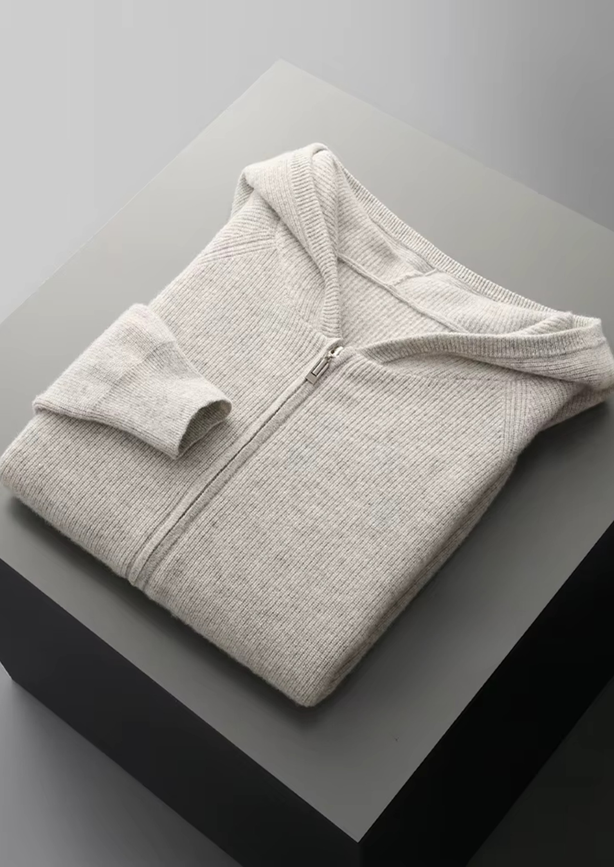 Pure Extra-Fine Merino Wool Ribbed Zip Hoodie | Auremmont