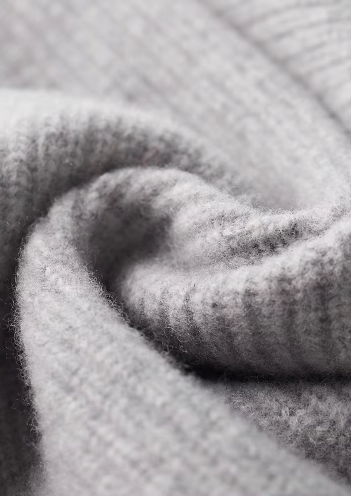 Pure Extra-Fine Merino Wool Ribbed Cardigan | Auremmont