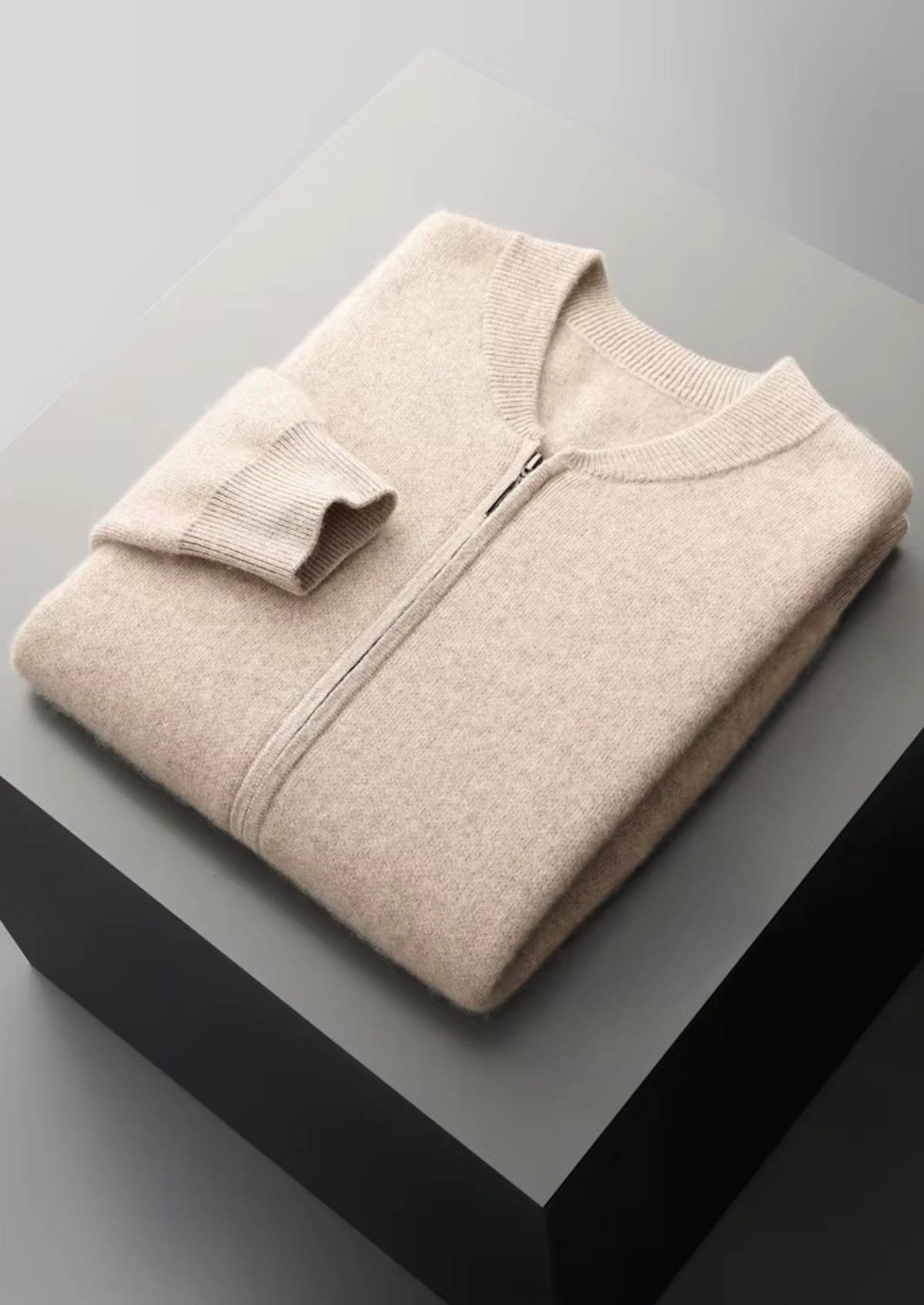 Pure Extra-Fine Merino Wool V-Neck Cardigan | Auremmont