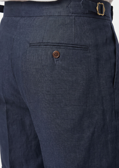 Navy Blue Pleated Linen Seaside Shorts | Auremmont