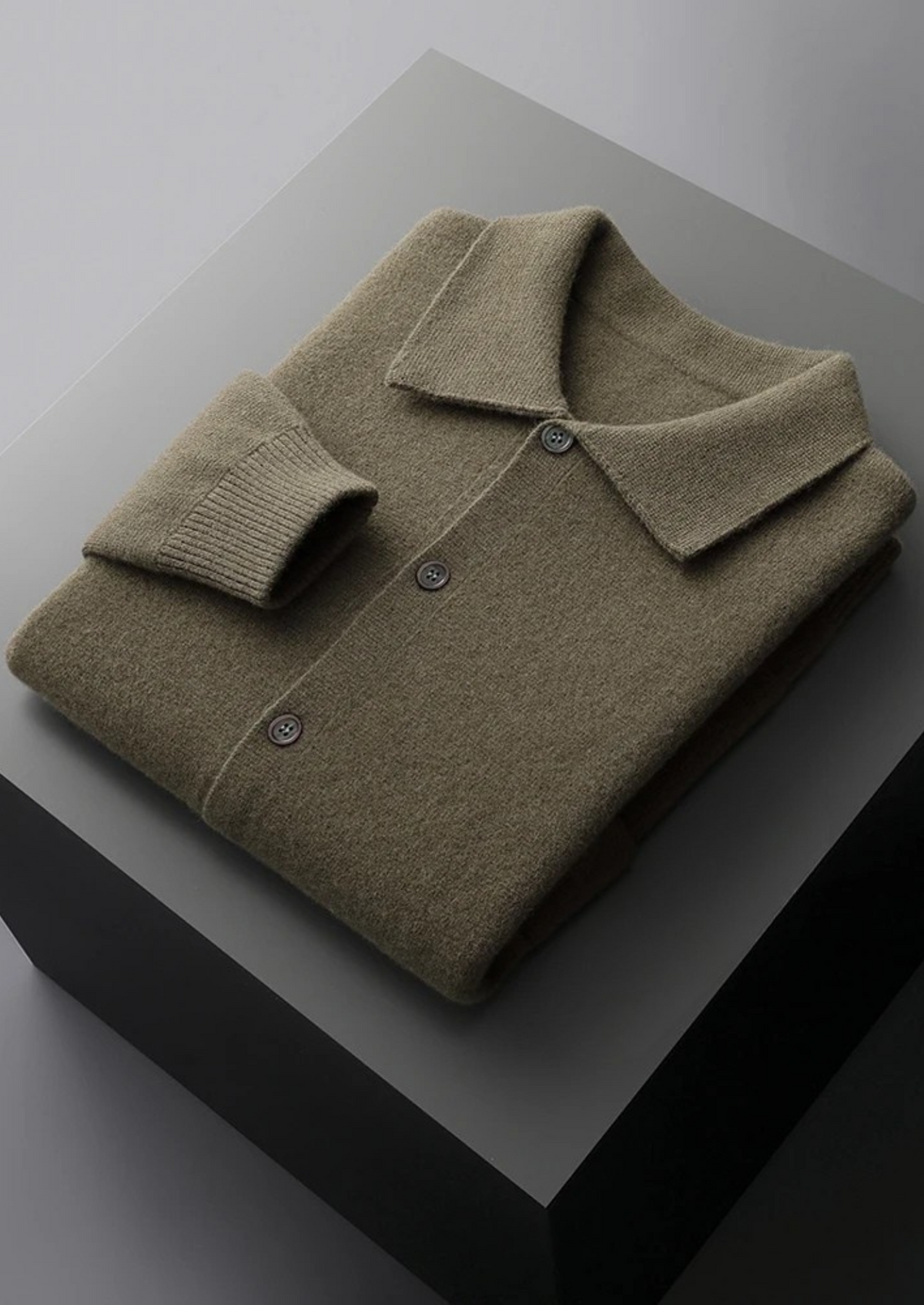 Pure Extra-Fine Merino Wool Button Overshirt | Auremmont