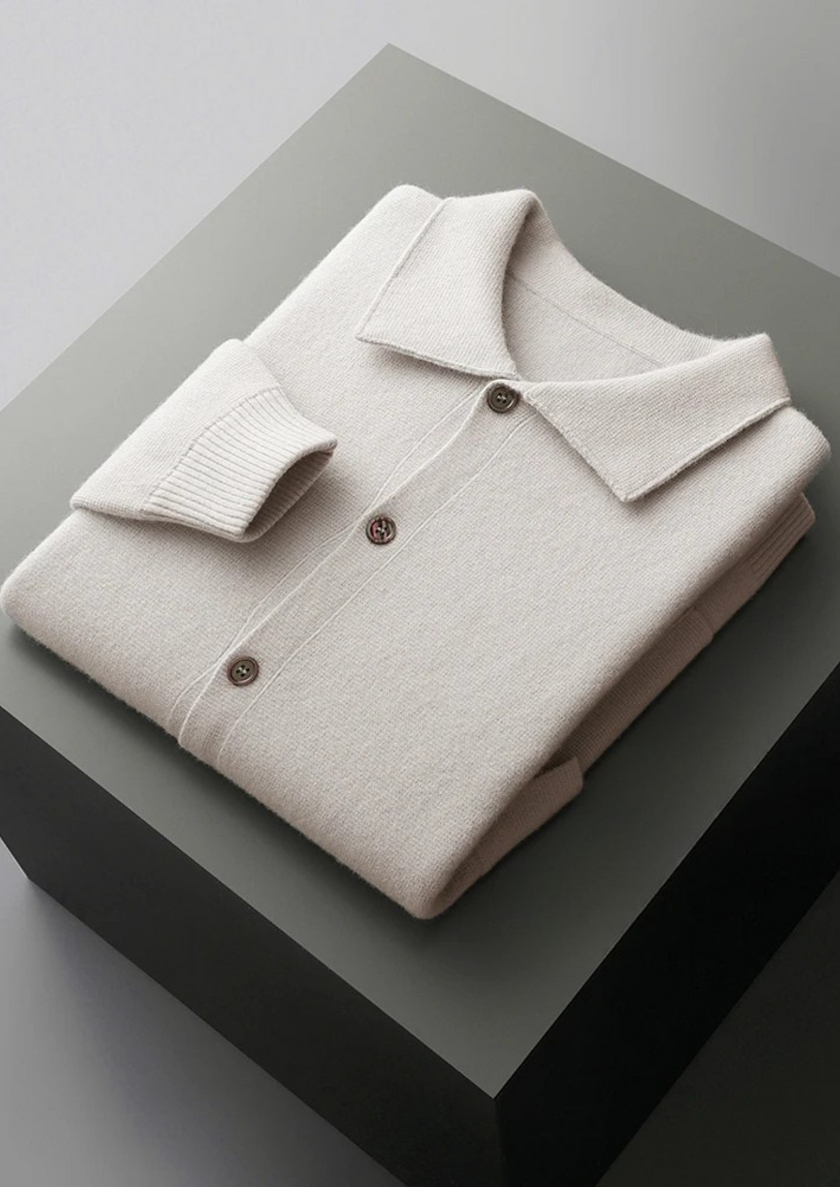 Pure Extra-Fine Merino Wool Button Overshirt | Auremmont