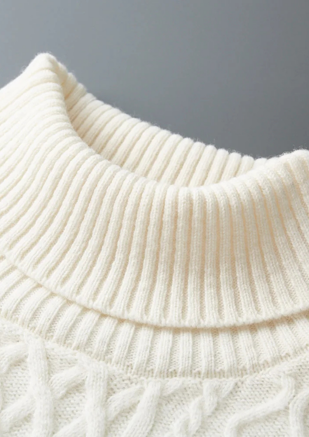 Pure Extra-Fine Merino Wool Wintertime Rollneck | Auremmont