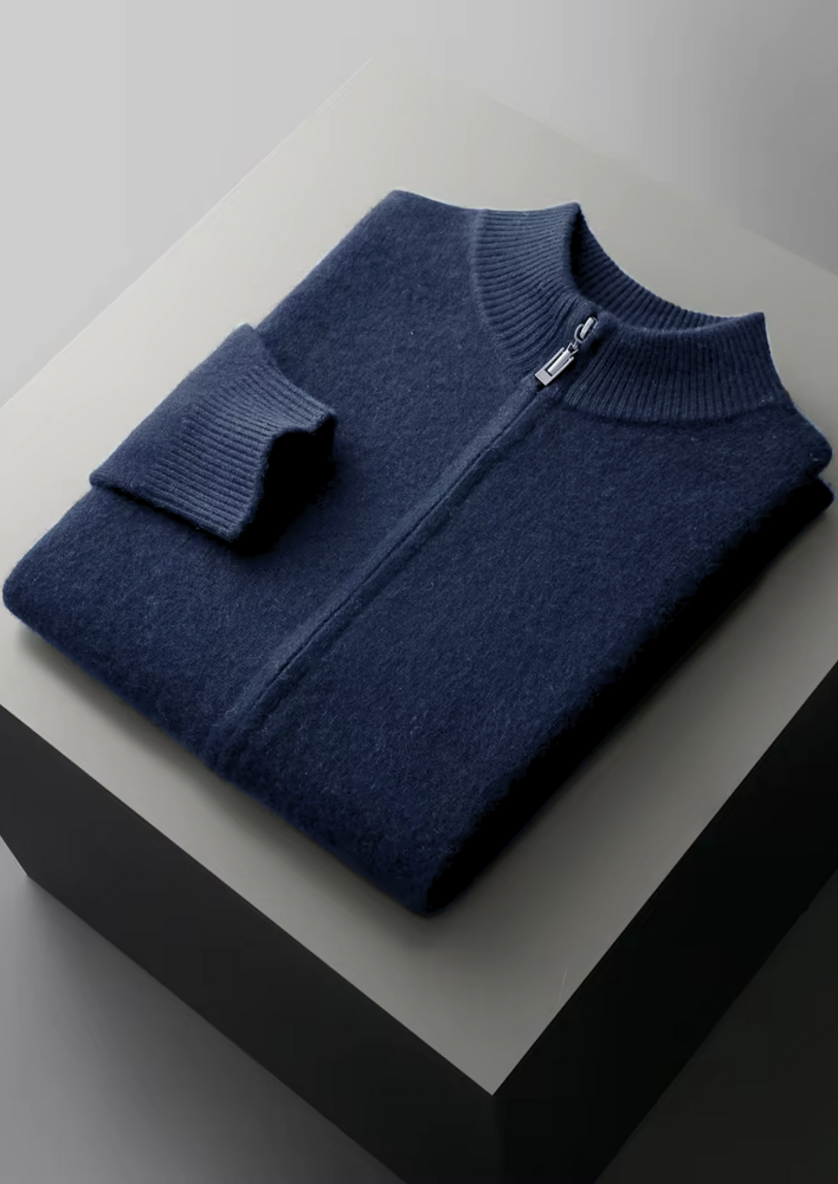 Pure Extra-Fine Merino Wool Navy Blue Luzzo Set | Auremmont