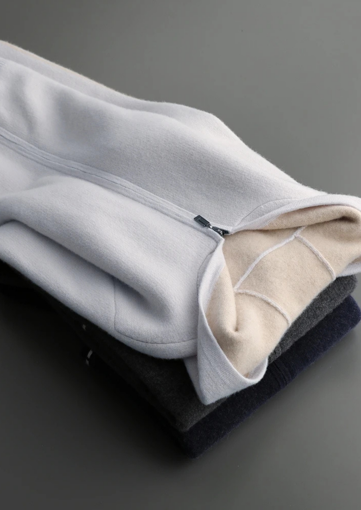 Premium Cashmere Two-Tone Zipper Hoodie | Auremmont