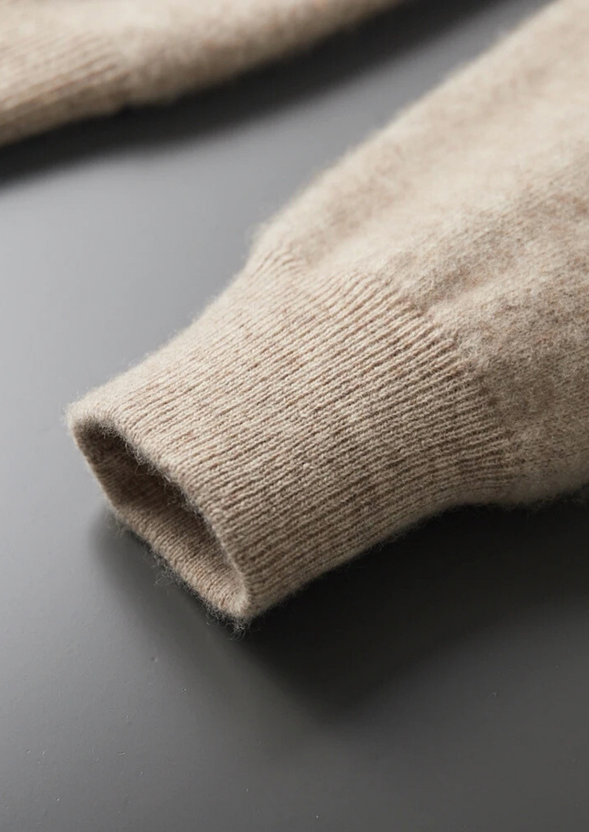 Premium Cashmere Two Tone Zip Cardigan | Auremmont