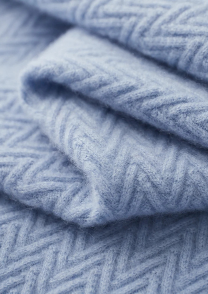 Premium Cashmere Zigzag Button Sweater | Auremmont