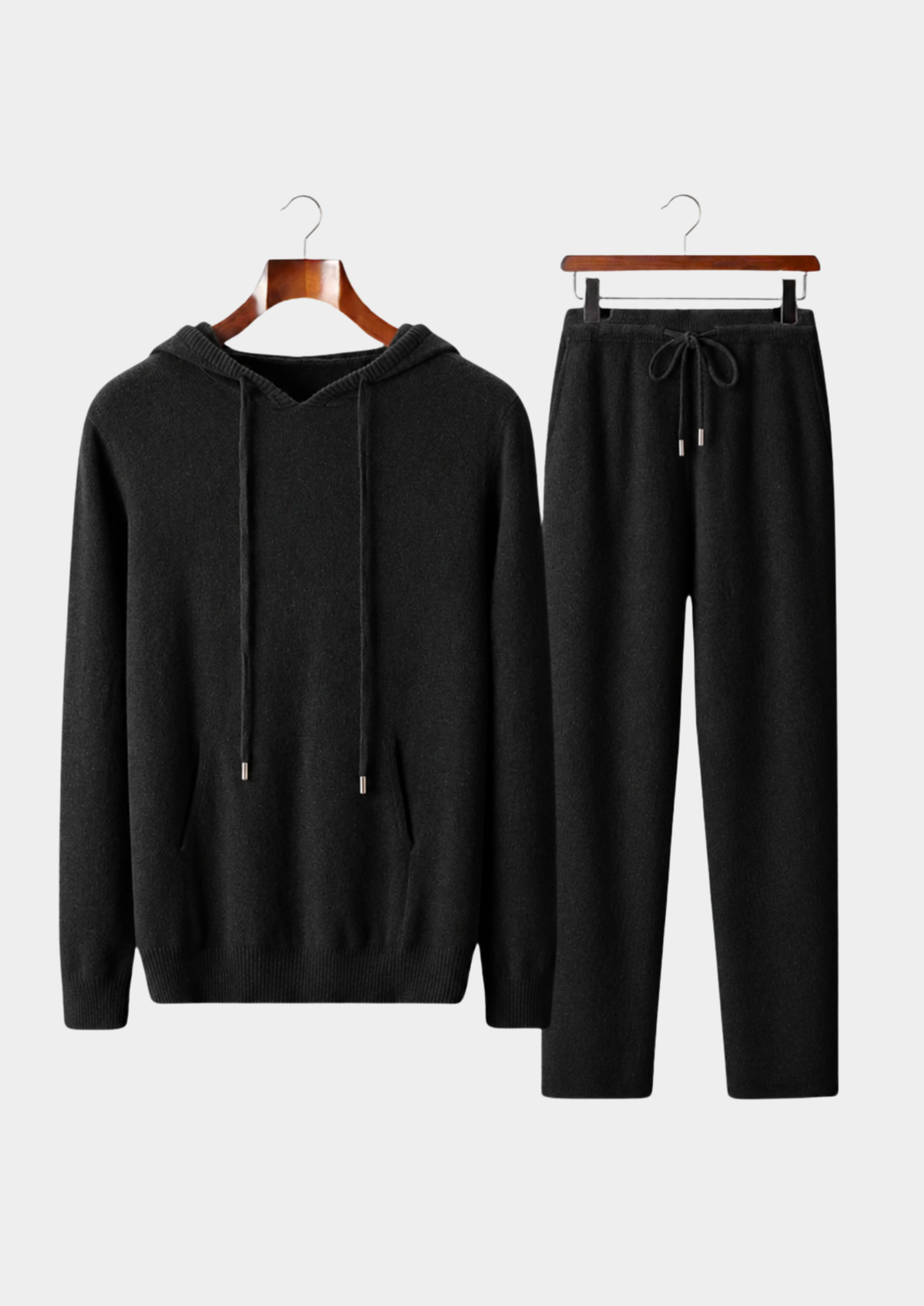 Pure Extra-Fine Merino Wool Black Savro Set | Auremmont