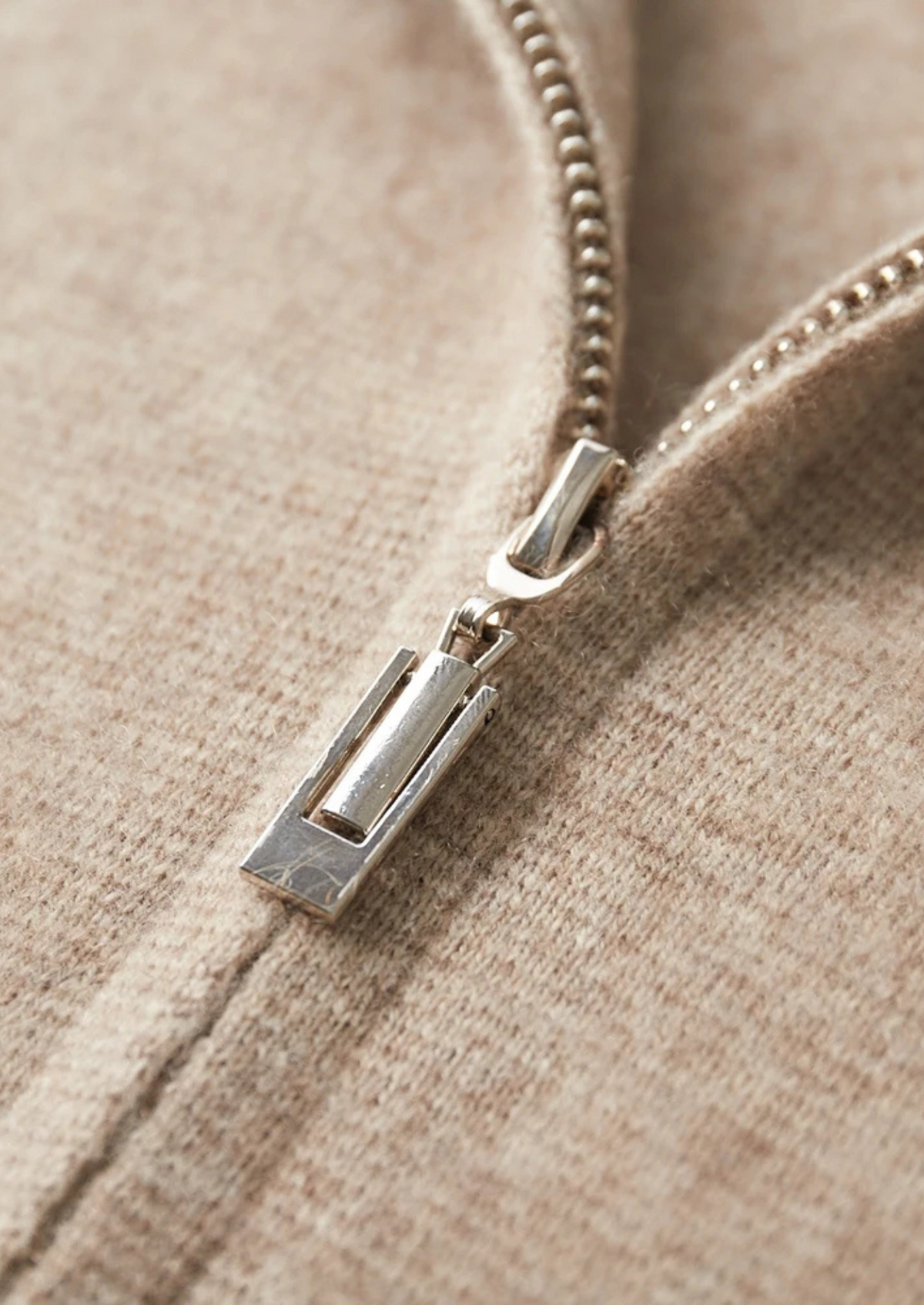Premium Cashmere Zipper Cardigan | Auremmont
