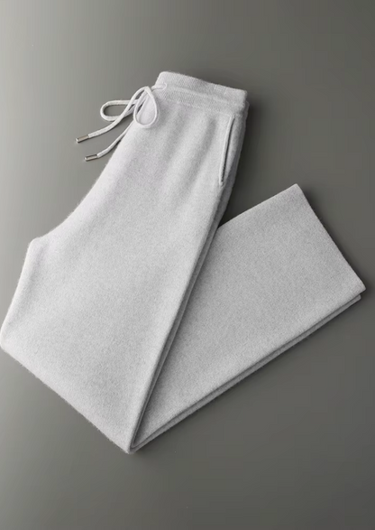 Premium Cashmere Relaxed Trousers | Auremmont