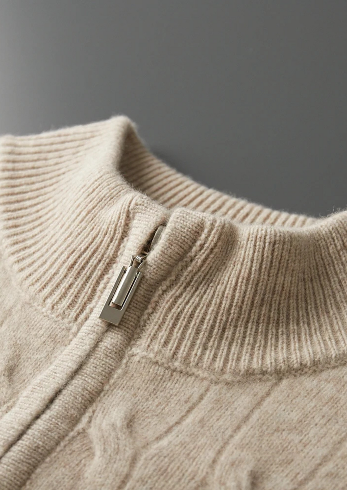 Pure Extra-Fine Merino Wool Cable Half Zip | Auremmont
