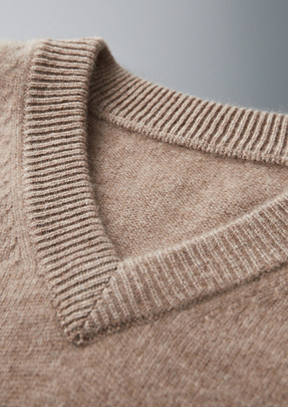 Pure Cashmere Essential V-Neck Sweater | Auremmont