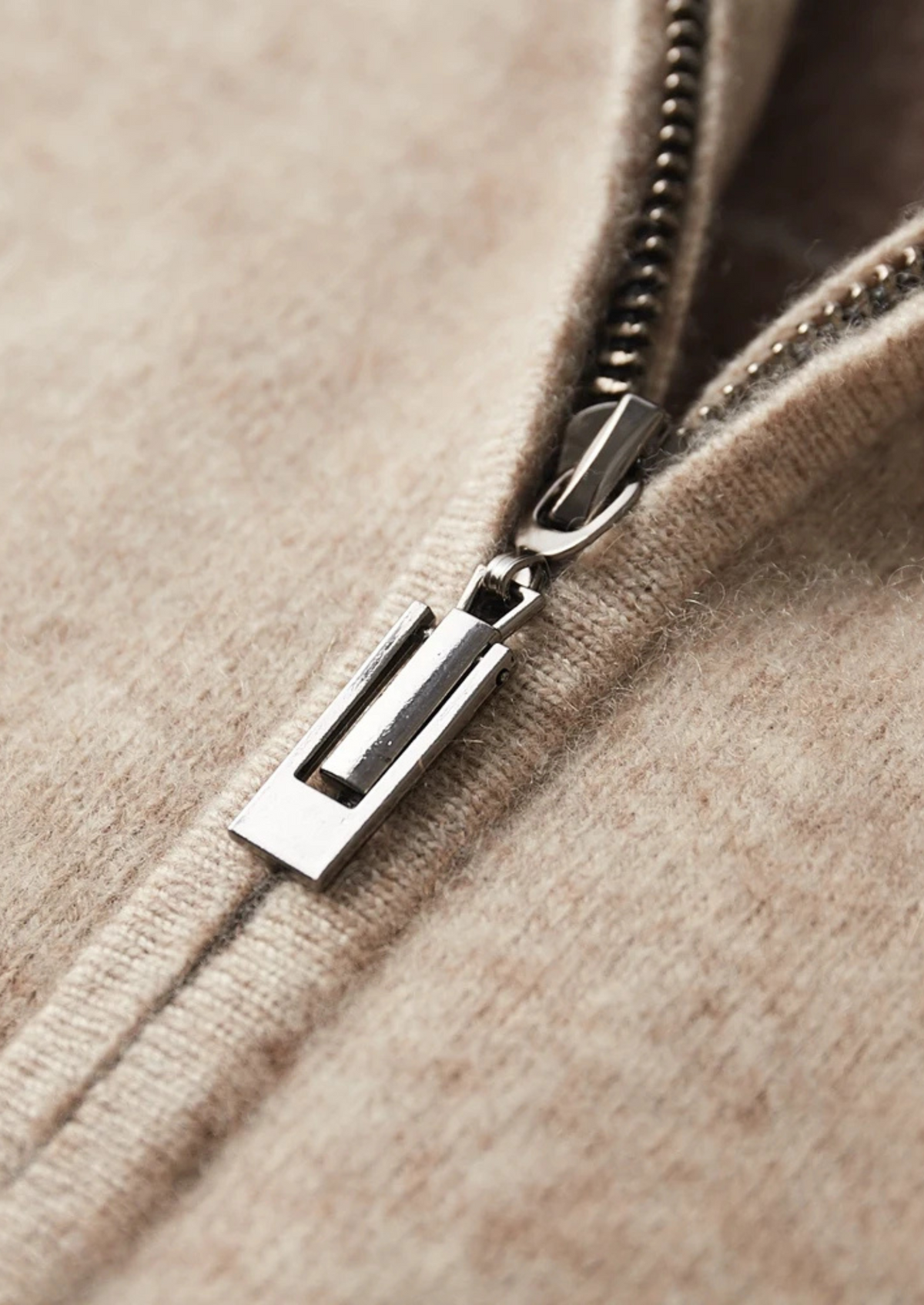 Premium Cashmere Two Tone Zip Cardigan | Auremmont