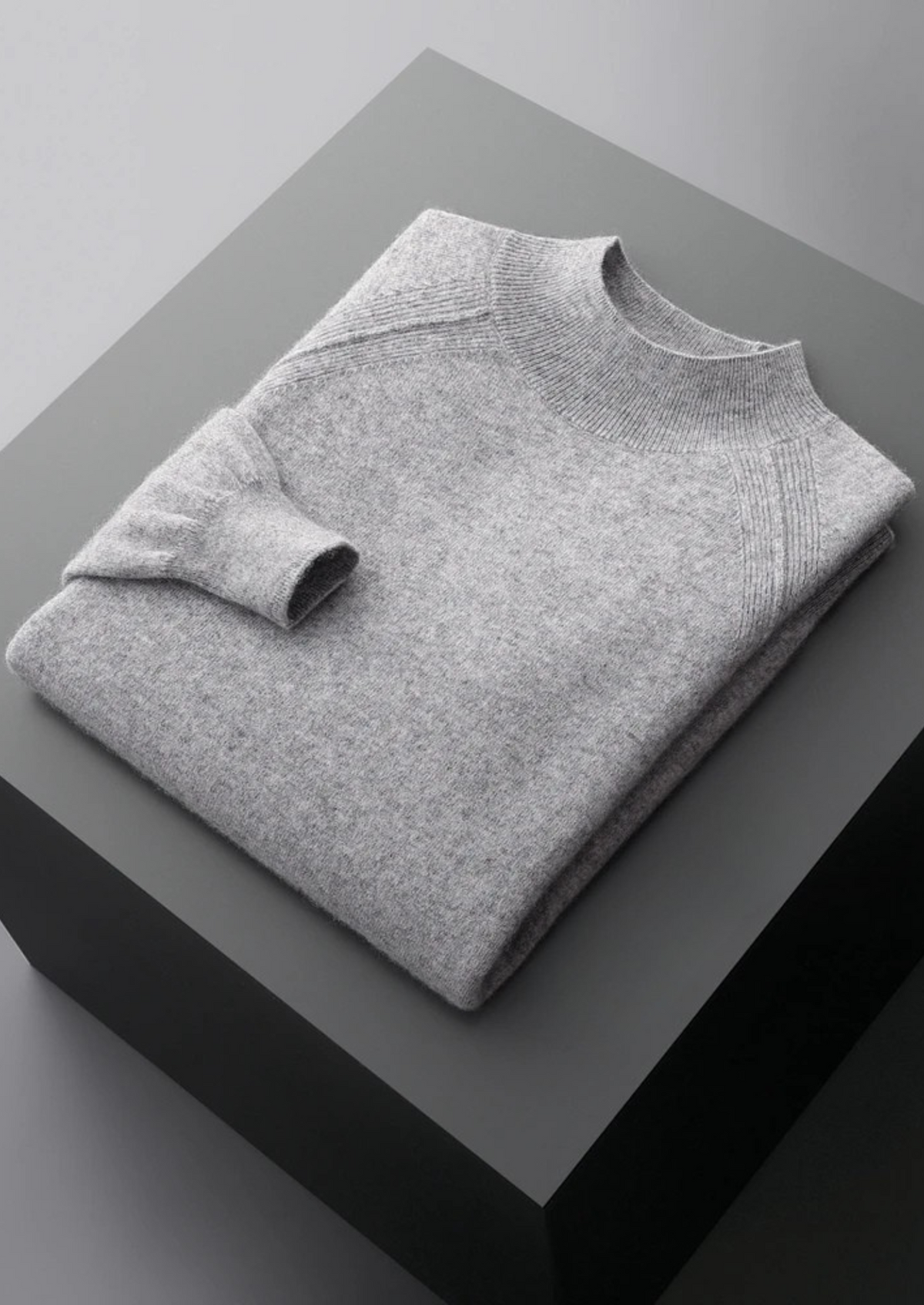 Pure Extra-Fine Merino Wool Raglan Mockneck | Auremmont