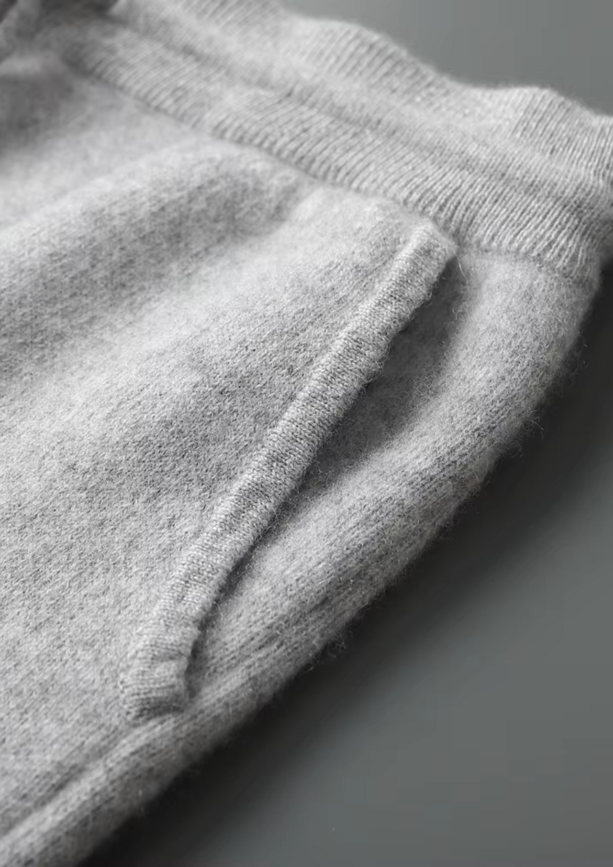 Premium Cashmere Leisure Joggers | Auremmont
