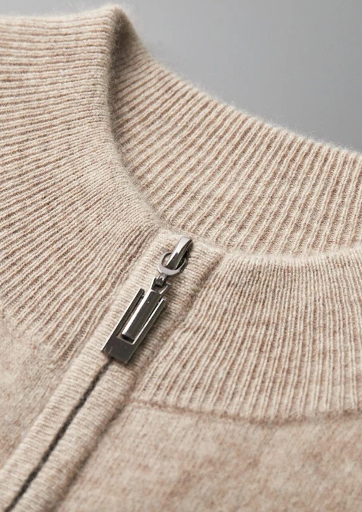 Premium Cashmere Two Tone Zip Cardigan | Auremmont