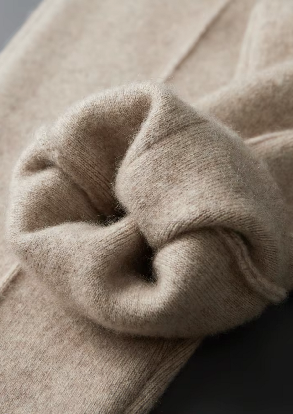 Pure Extra-Fine Merino Wool Sand Luzzo Set | Auremmont