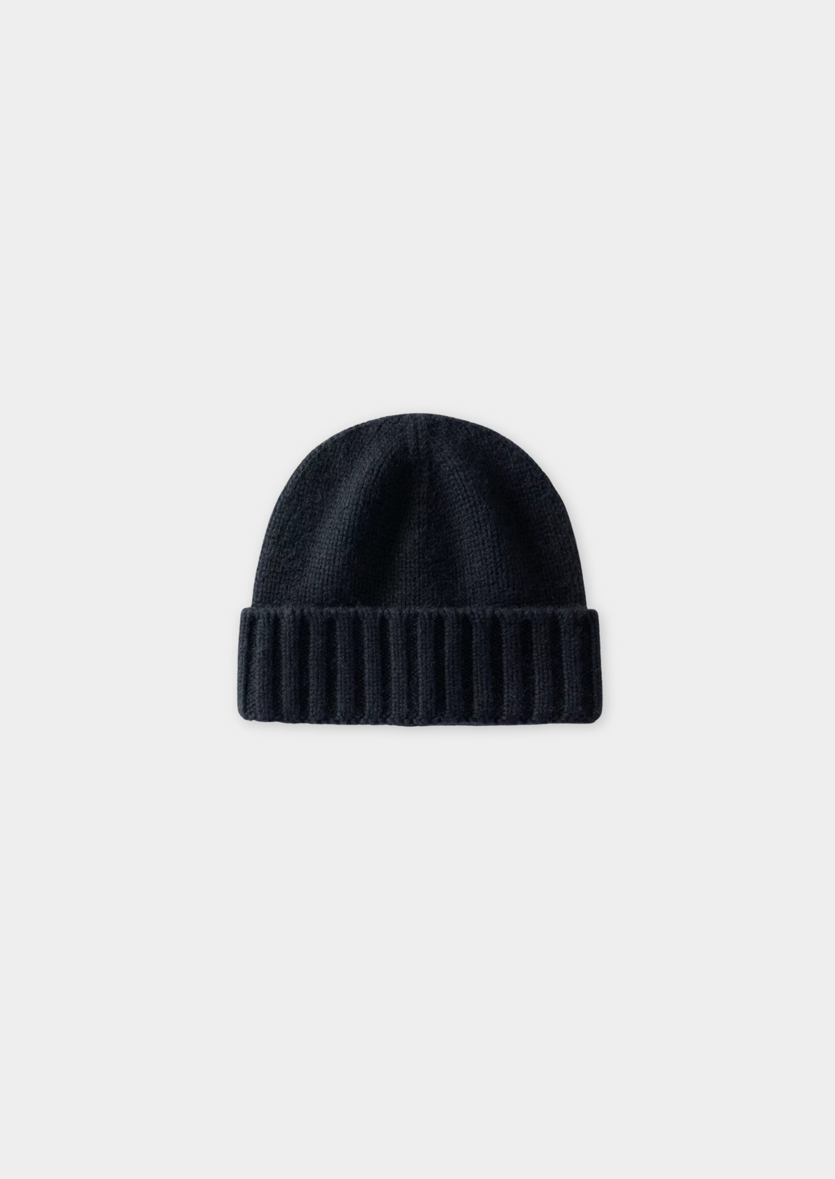 Black Cashmere Wintertime Beanie | Auremmont