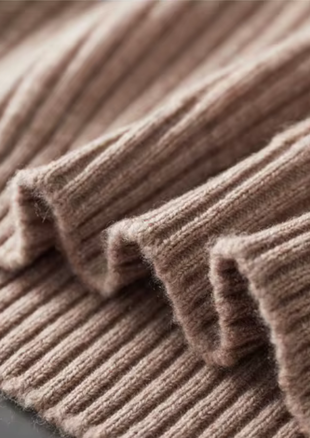 Pure Extra-Fine Merino Wool Ribbed Henley Sweater | Auremmont