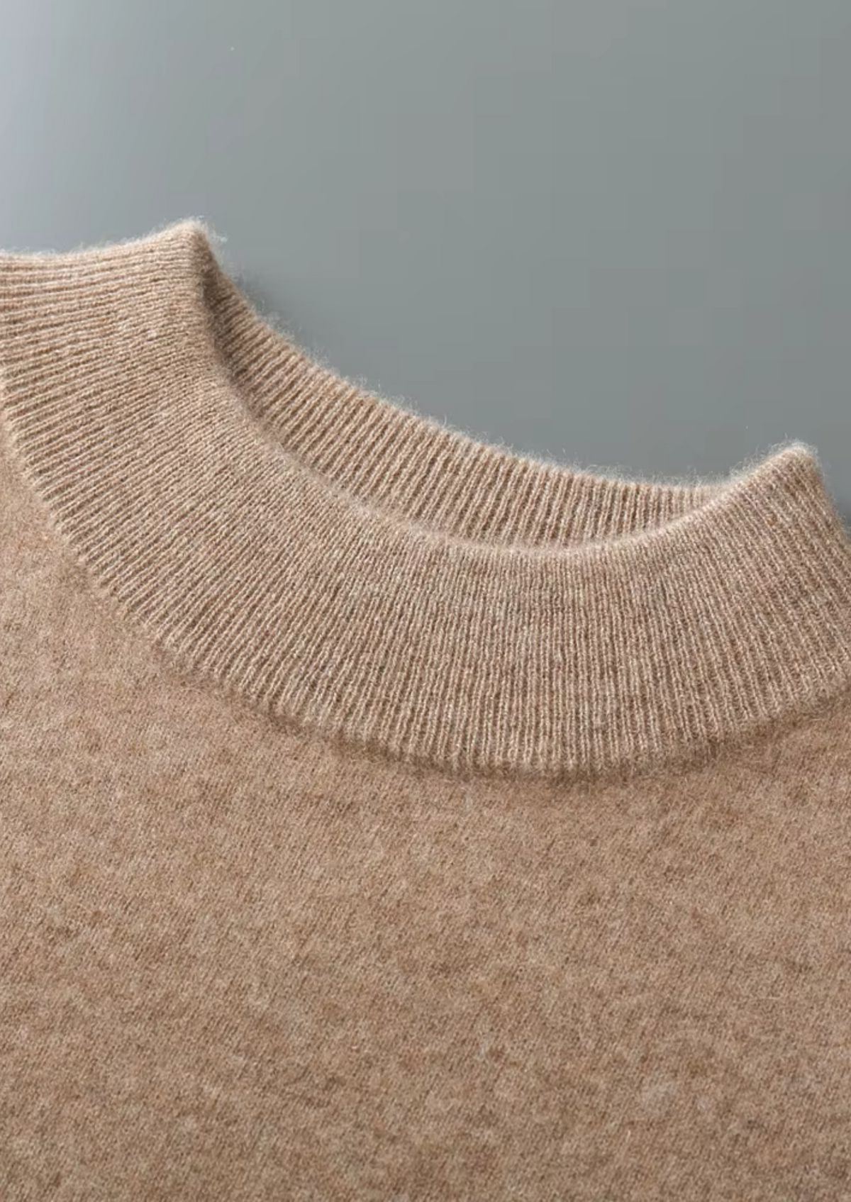 Pure Extra-Fine Merino Wool Classic Mockneck | Auremmont