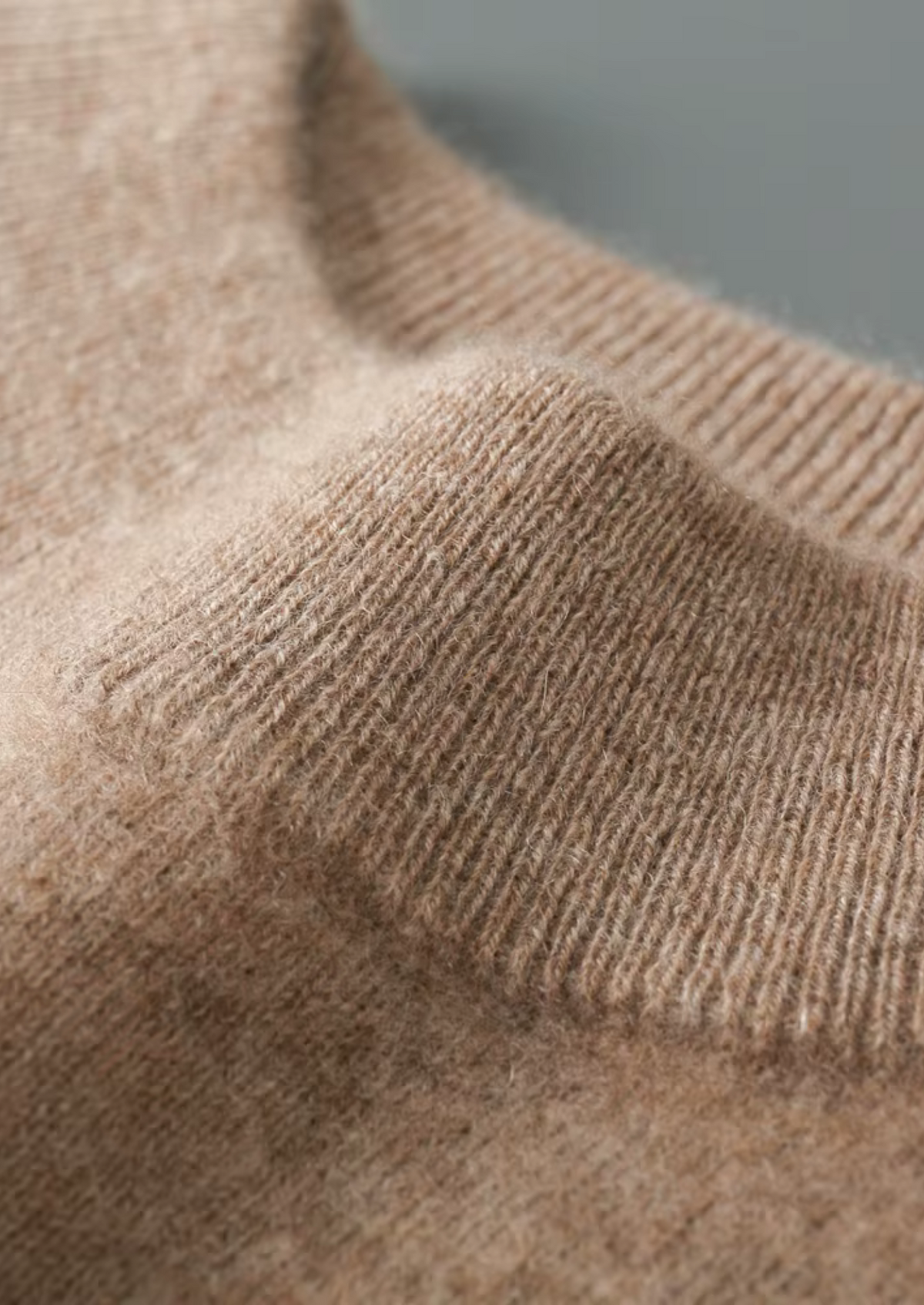 Pure Extra-Fine Merino Wool Classic Mockneck | Auremmont