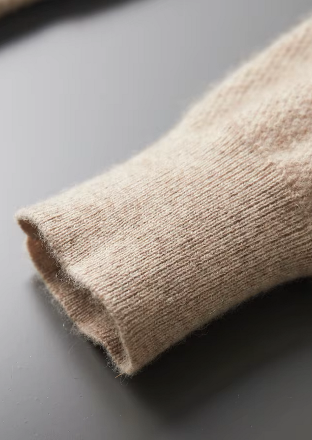 Premium Cashmere Classic Henley Sweater | Auremmont