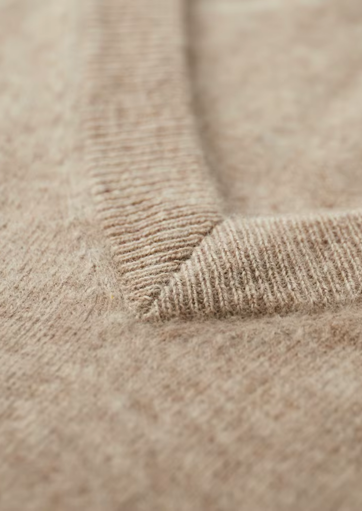 Pure Extra-Fine Merino Wool Classic V-Neck Sweater | Auremmont