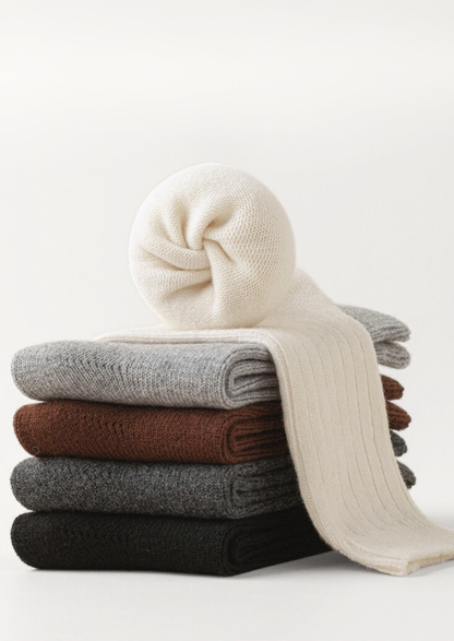 Black Ultra-Soft Ribbed Merino Wool Socks | Auremmont