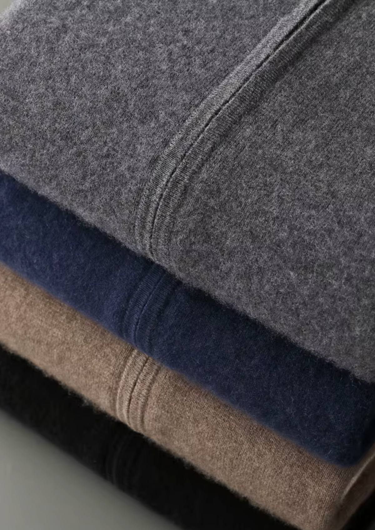 Pure Extra-Fine Merino Wool Dark Mocha Damien Set | Auremmont