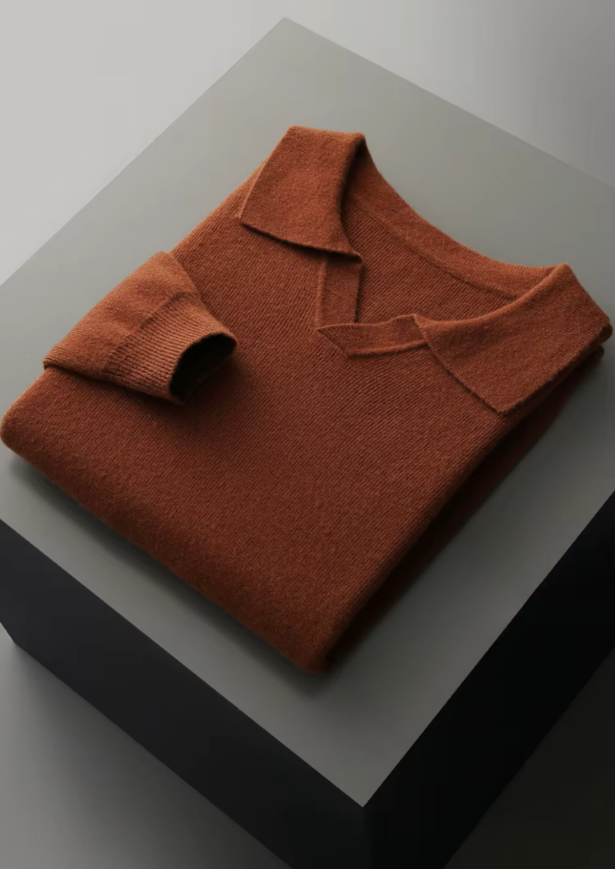 Pure Extra-Fine Merino Wool Ribbed Buttonless Polo | Auremmont