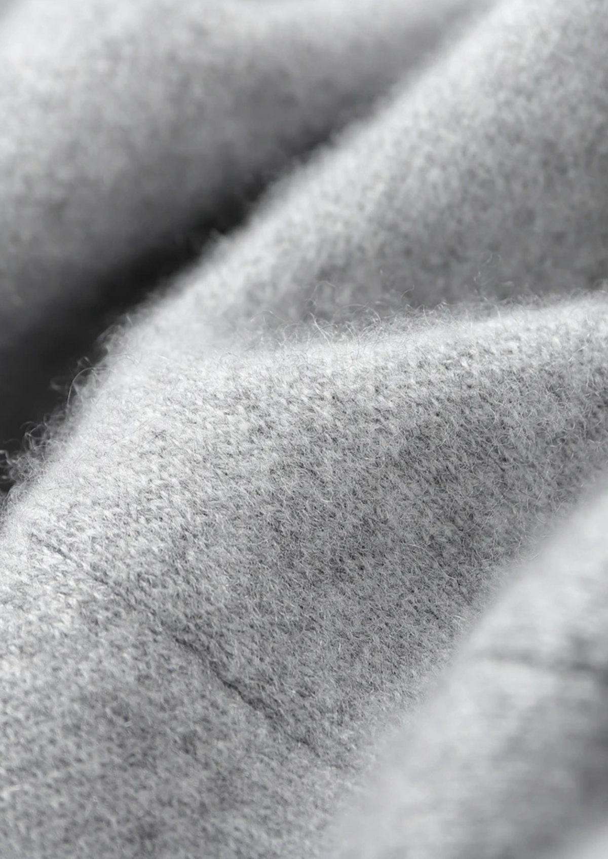 Premium Cashmere Light Gray Alain Leisure Set | Auremmont