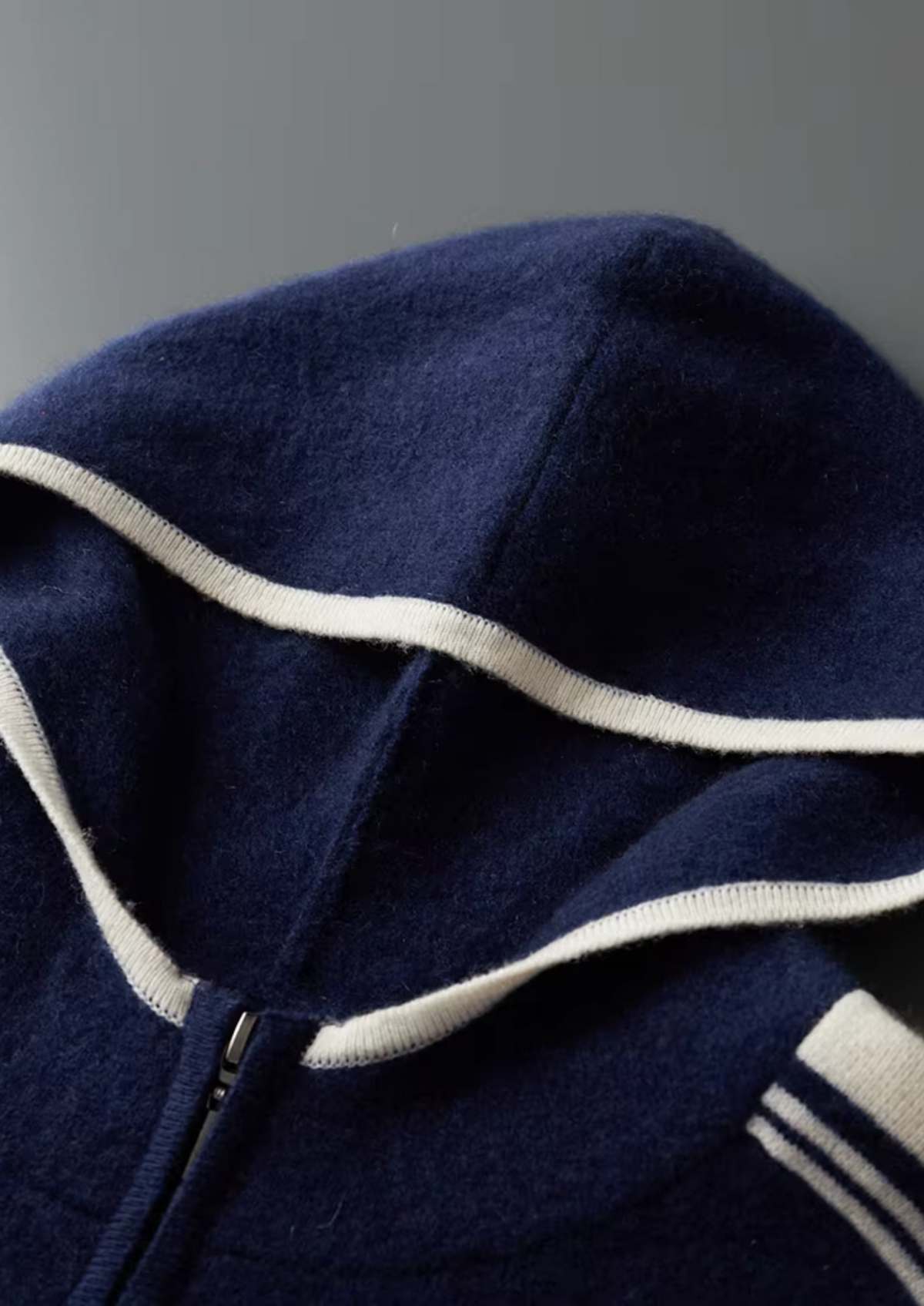 Pure Extra-Fine Merino Wool Navy Blue Damien Set | Auremmont