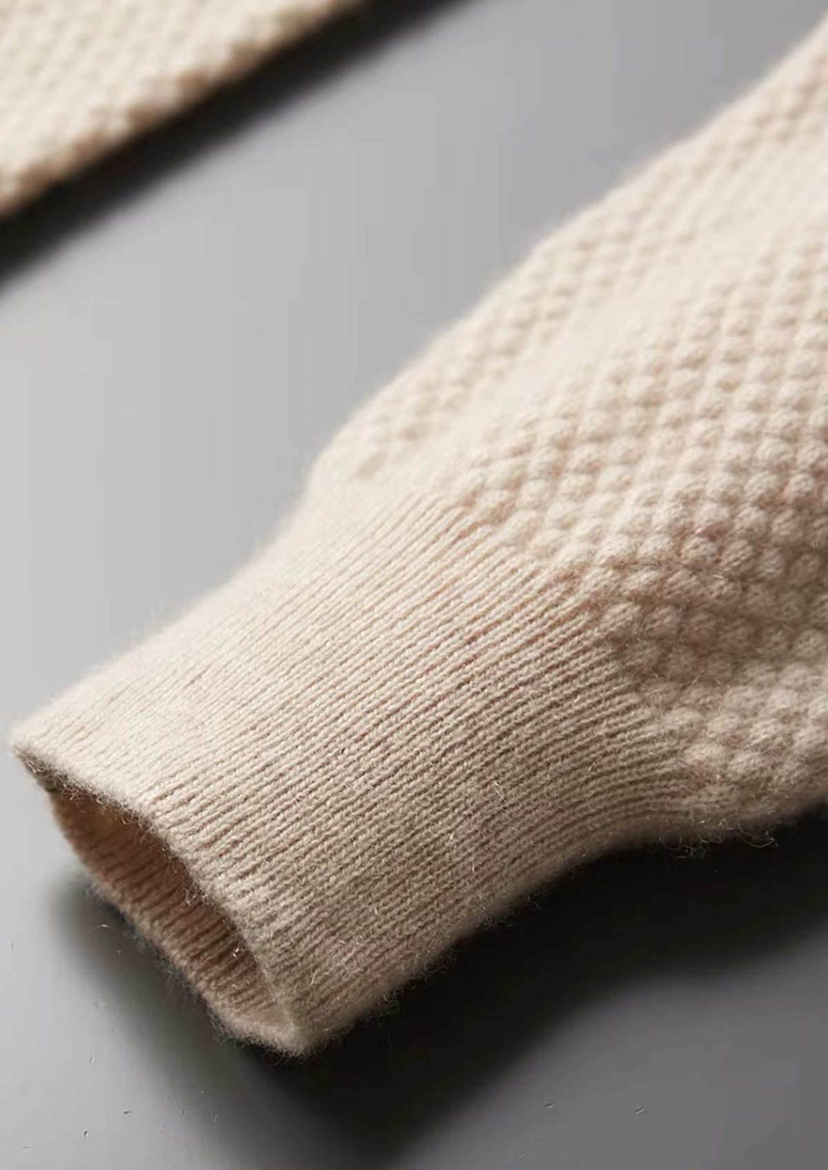 Premium Cashmere Textured Sweater Polo | Auremmont