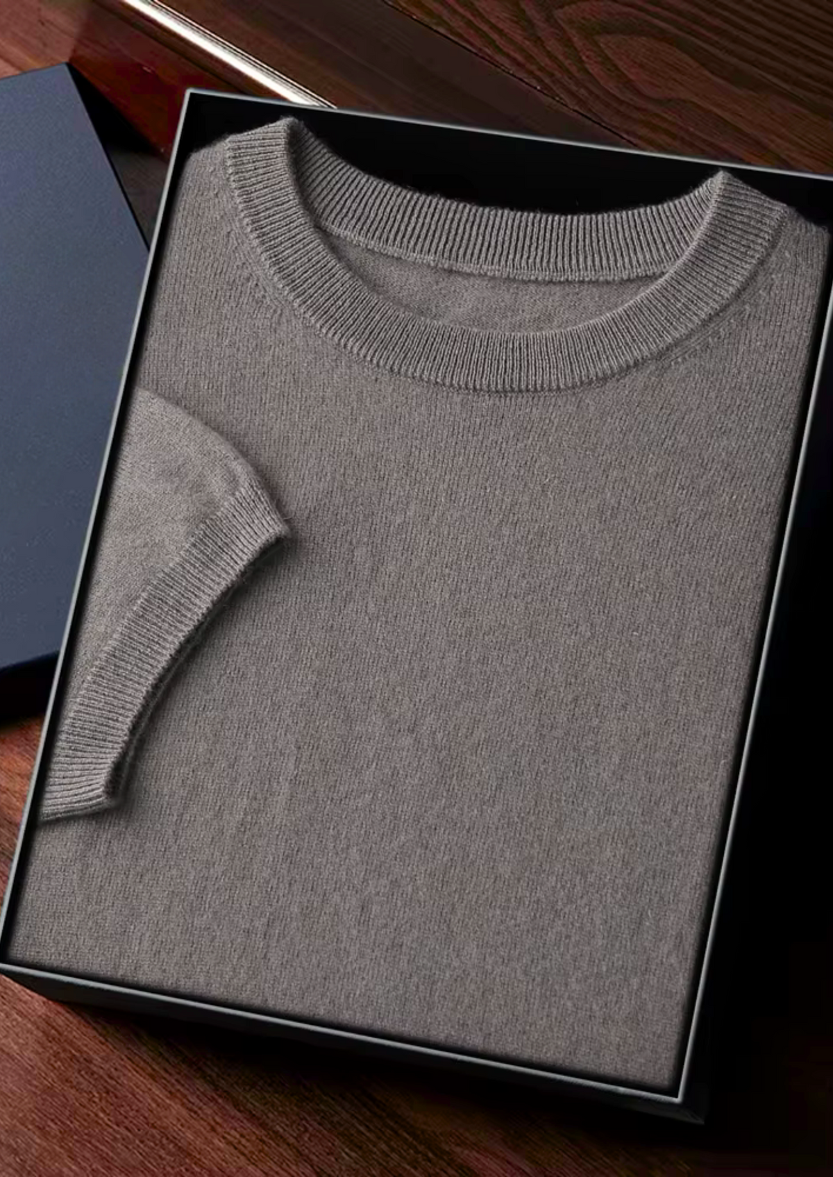 Premium Cashmere Classic Crewneck T-Shirt - Ashen Truffle | Auremmont