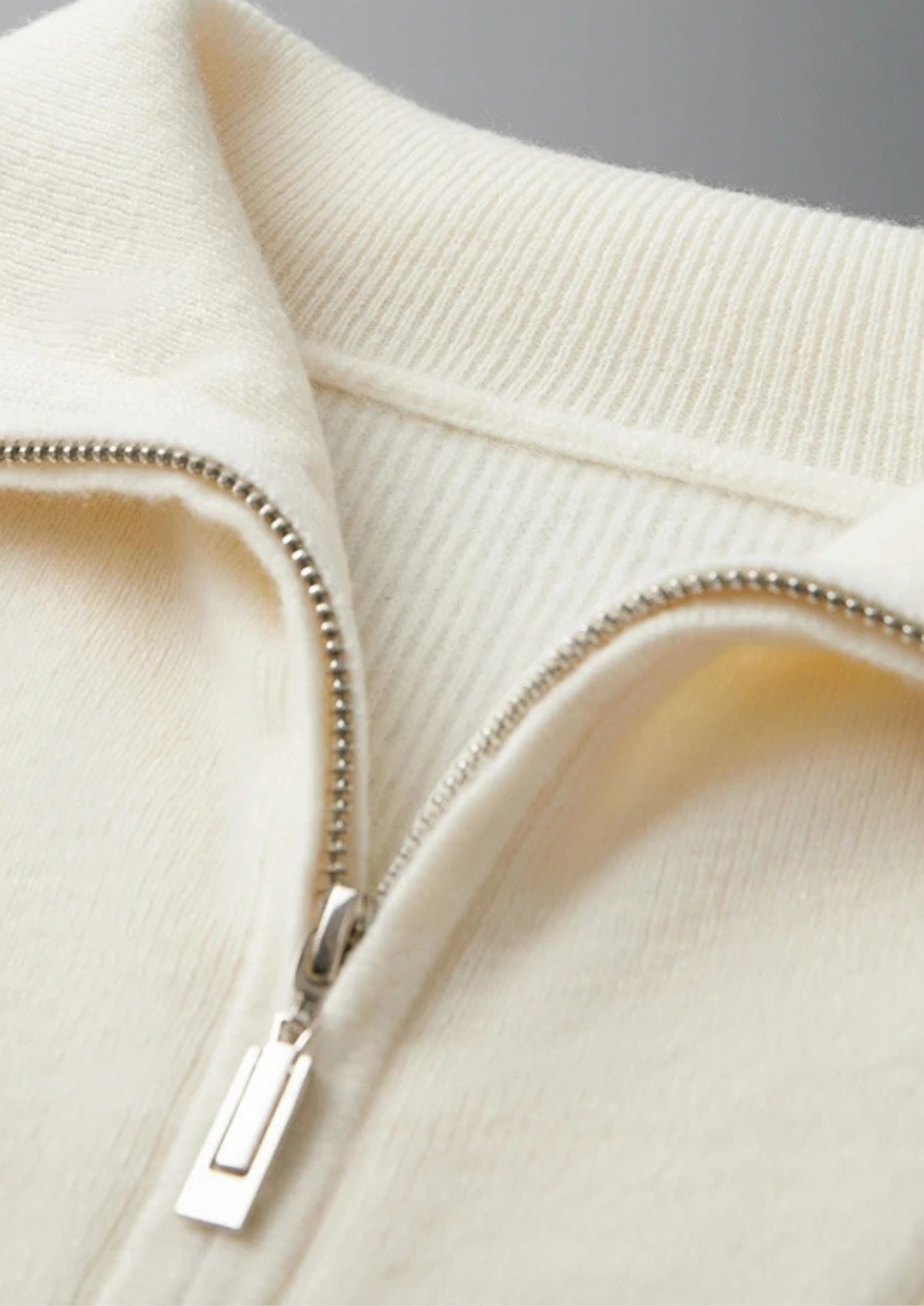 Premium Cashmere Ribbed Half-Zip Sweater | Auremmont