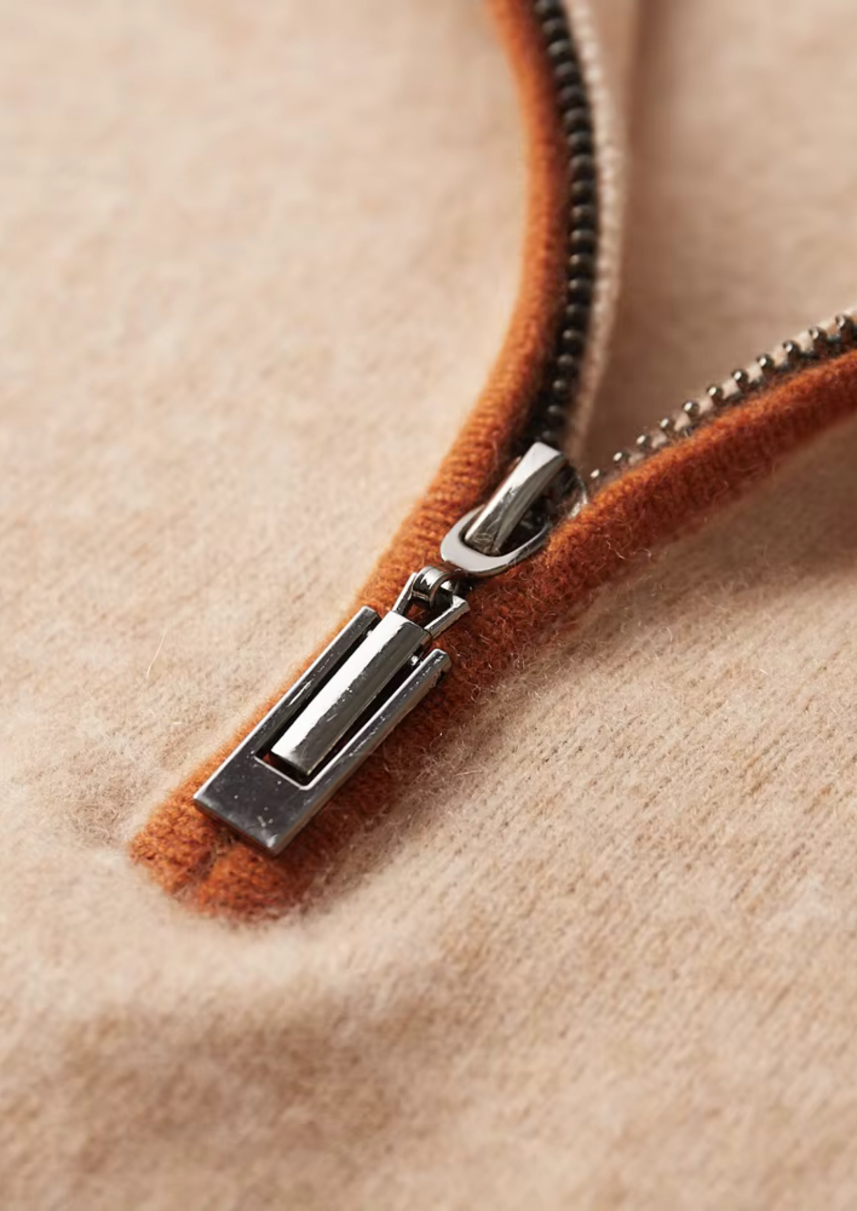 Premium Cashmere Two Tone Zipper Polo | Auremmont