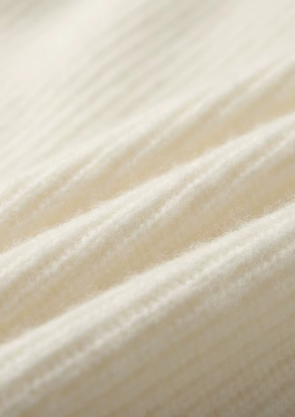 Premium Cashmere Ribbed V-Neck Sweater | Auremmont