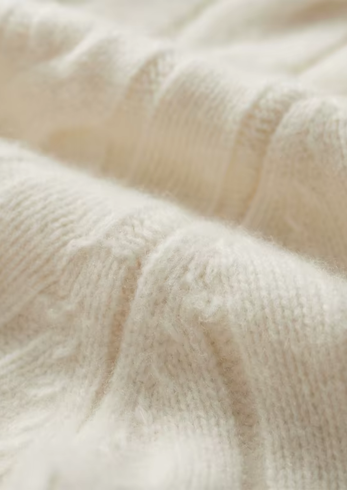 Pure Extra-Fine Merino Wool Dual-Zip Cable Cardigan | Auremmont