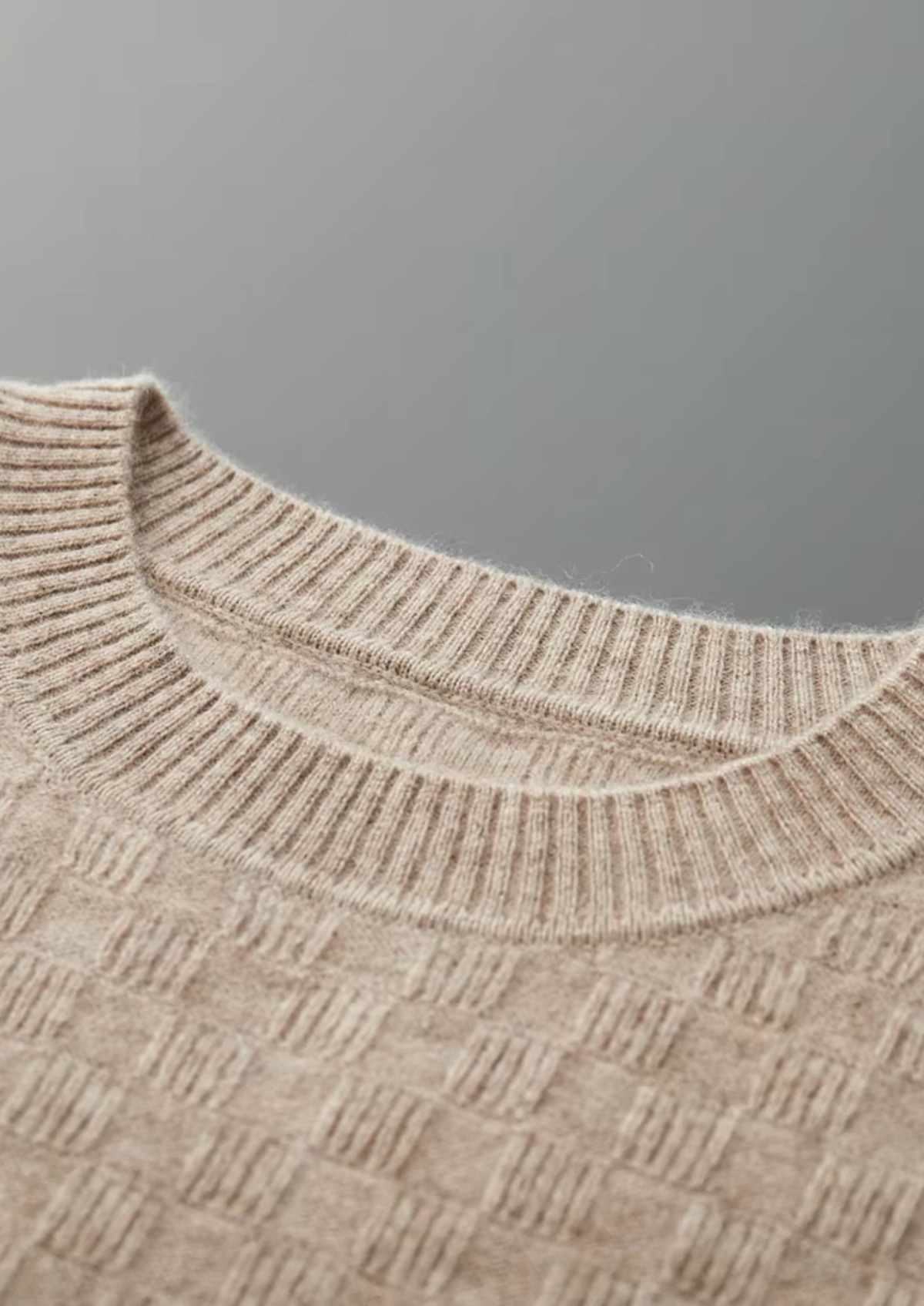 Premium Cashmere Textured Crewneck | Auremmont