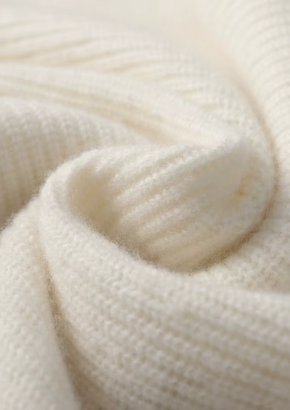 Premium Cashmere Ribbed V-Neck Sweater | Auremmont