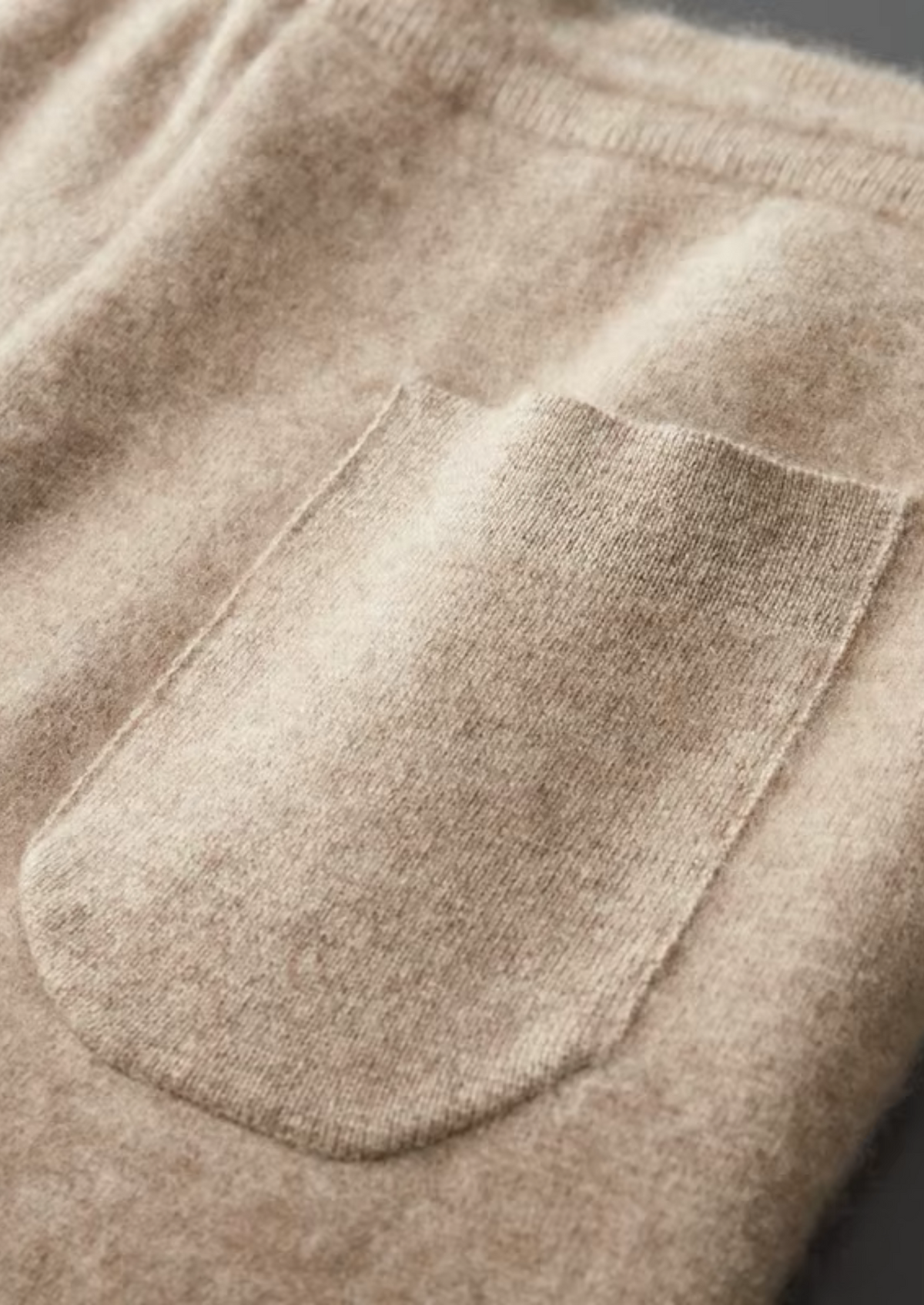 Premium Cashmere Pleated Trousers | Auremmont