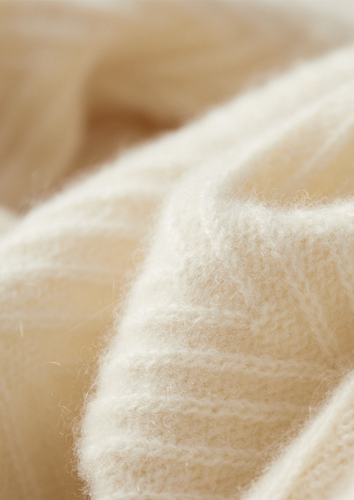 Pure Cashmere Ivory Herringbone Crewneck | Auremmont