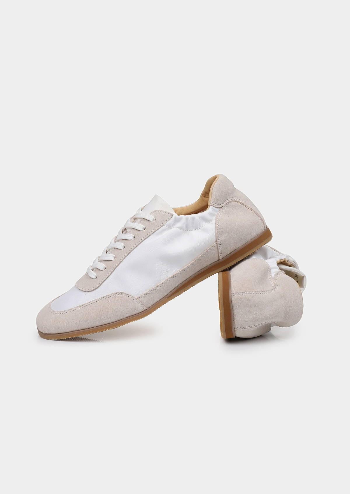 Monaco Ivory Hybrid Retro Runner | Auremmont