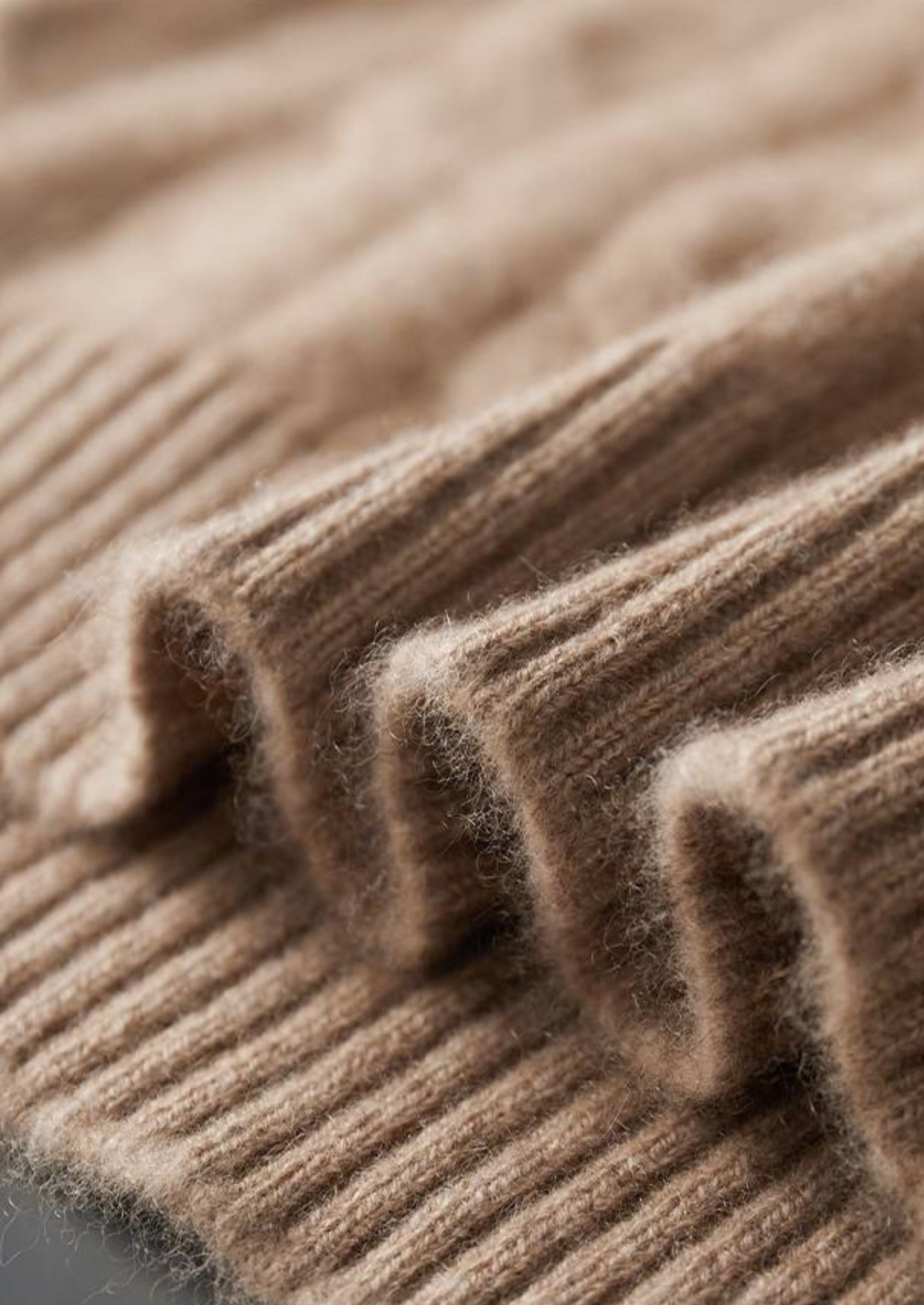 Pure Cashmere Sand Cable Knit Hoodie | Auremmont