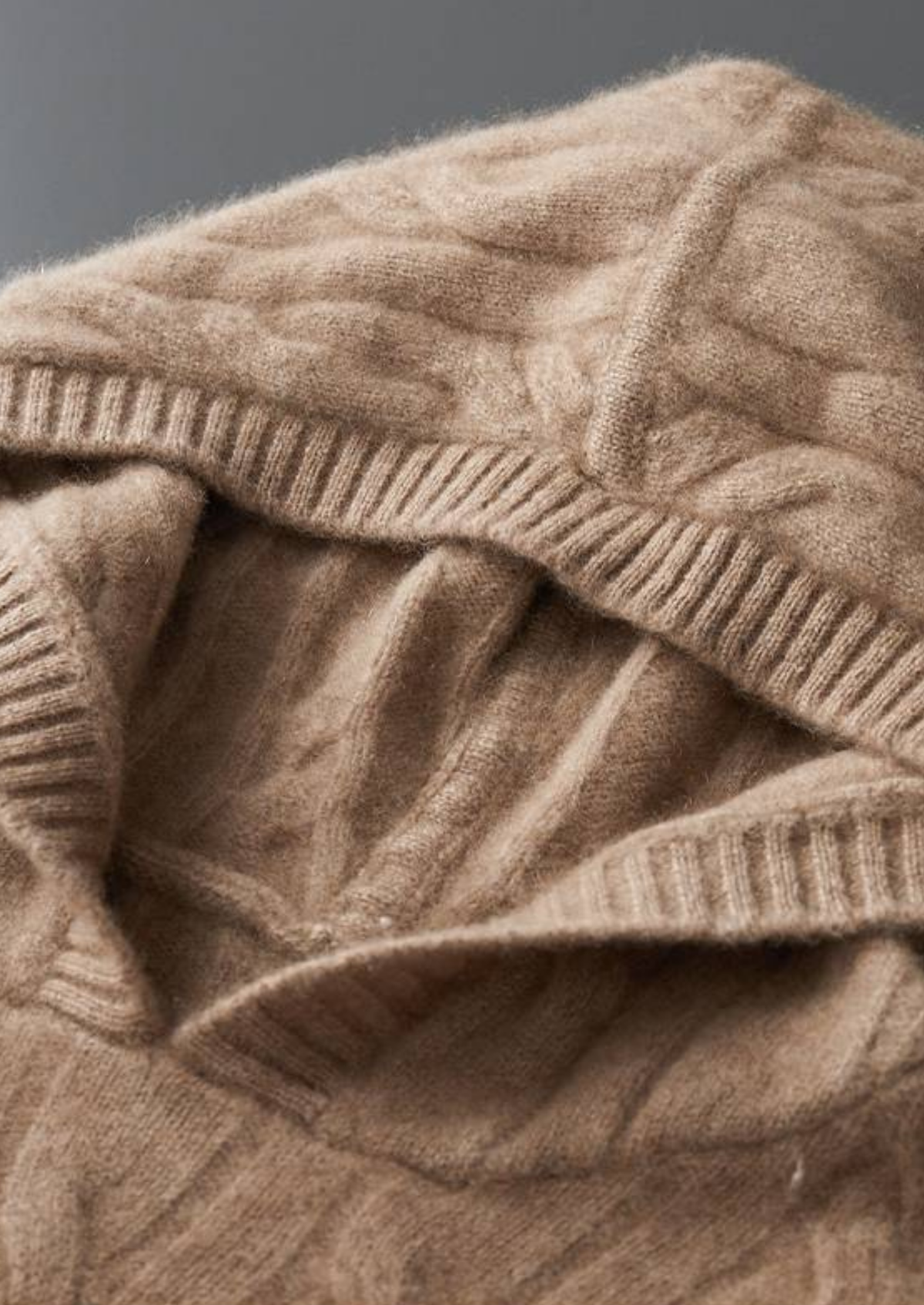 Pure Cashmere Sand Cable Knit Hoodie | Auremmont