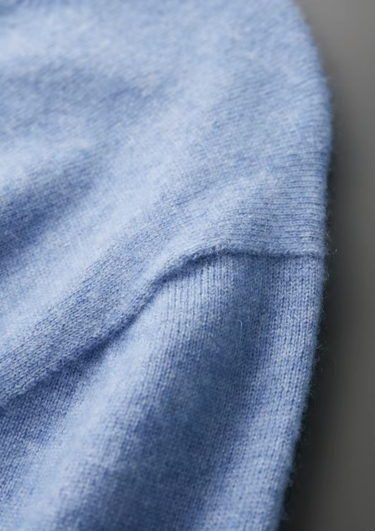 Premium Cashmere Classic Crewneck T-Shirt - Light Blue | Auremmont